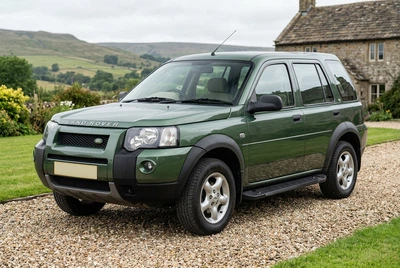 Боковые Подножки RedLine Black (2 шт., Алюминий) для Land Rover Freelander I 1997-2006 гг