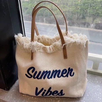 Пляжна сумка Summer Vibes з бахромою та вишивкою Текстильна 45х34х13см Світлий беж