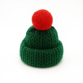 В'язана шапочка з помпоном 46х30мм для рукоділля творчості іграшок зелено-червона (ШШН-002)
