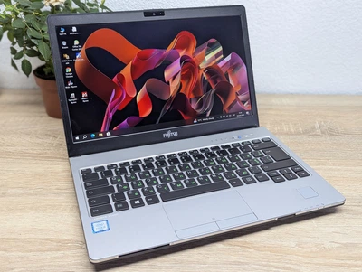 Ноутбук Fujitsu S936: 13 Full HD, Intel Core i5-6200U, 4GB DDR4, Intel HD, SSD 256Gb - Б/У