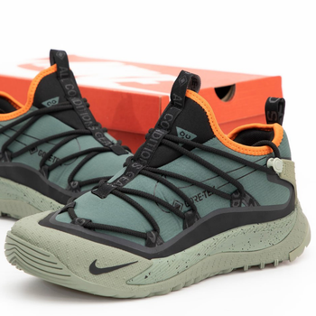 Кроссовки мужские Ni ACG Mountain Fly Low Khaki Black / Най АЦГ Маунт Гор-Текс низкые хаки черные 41