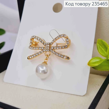 Брошь "БАНТИК" с Блестящими камнями и Жемчужиной, 3*2см, Золотого цвета