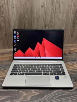Ноутбук HP EliteBook 640 G10 14"FHD|Intel core i7-1365U|DDR4-16GB|SSD-240GB| Intel UHD Graphics - Б/У