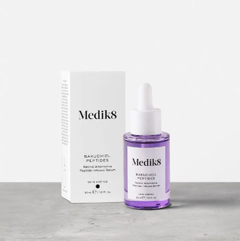 Пептидная сыворотка с бакучиолом Medik8 Bakuchiol Peptides 30 мл.