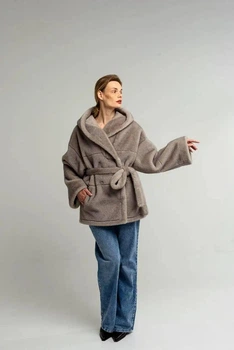 Двусторонняя зимняя женская дубленка UF-Fashion N89V 46 капучино