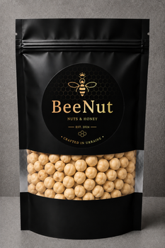 Орех Фундук бланшированный сухой обжаркой 350г BeeNut