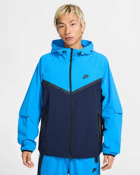 Вітровка чоловіча Nike Tech Woven Full-Zip Windrunner Jacket M Синій HV6514-451