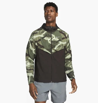 Вітровка чоловіча Nike Repel Windrunner Camo M Комбінований DV5199-386