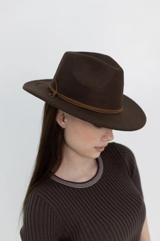 Шляпа фетровая Федора D.Hats коричневого цвета