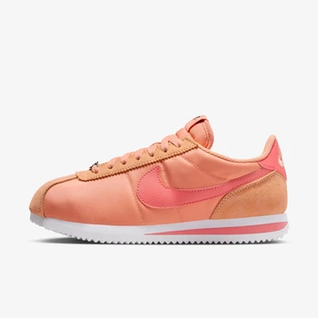 Кроссовки женские Nike Cortez Textile 37.5 DZ2795-800