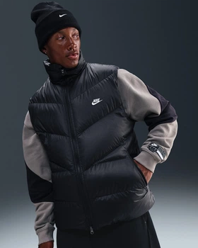 Жилетка чоловіча Nike Windrunner Statement Down Gilet L Чорний HV1480-010