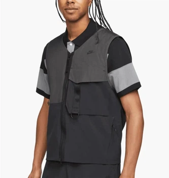 Жилетка мужская Nike Sportswear Tech Pack Vest L Серый DM5534-060