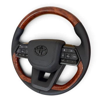 Руль для Toyota Land Cruiser 100, Prado 120. В стиле LC300. Коричневое дерево. Подушка из кожи - черный логотип. В сборе.