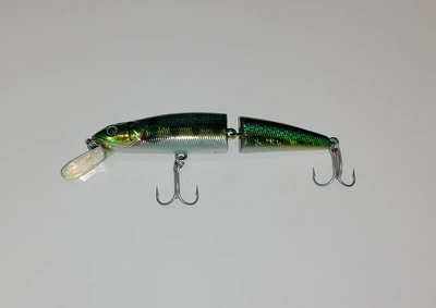 Воблер Strike Pro Mr.Wiggly 90F DSNB