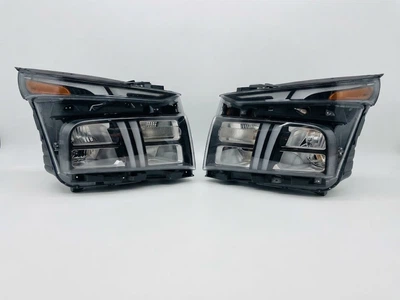 Комплект фар Hyundai Santa Fe 2021-2023