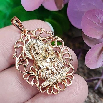 Ладанка Xuping Jewelry Божья матерь с младенцем длина 3.8см медицинское золото позолота 18К л337