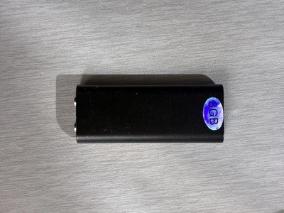 Найменший диктофон Savetek 200 (GS-R01s), 8 ГБ пам'яті, активація запису голосом, 96 годин запису, Оригінал