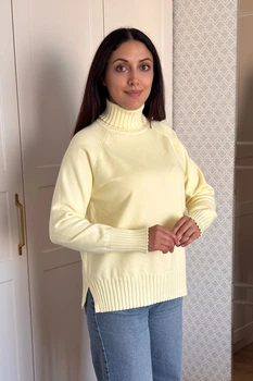 Светр INEDIT 10630 Yellow ONE SIZE