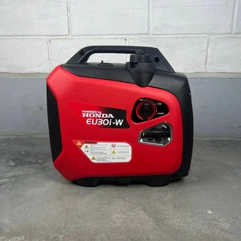 Инверторный бензиновый генератор Honda EU30i-W (2.8/3.2 кВт)