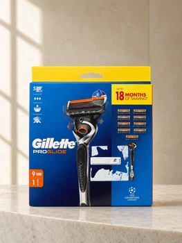 Чоловічий набір для гоління : станок Gillette Proglide 5 лез та 9 змінних касет