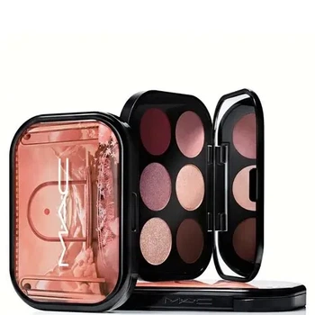 Лимитированная палетка теней Embedded In Burgundy MAC Connect In Colour Eye Shadow Palette