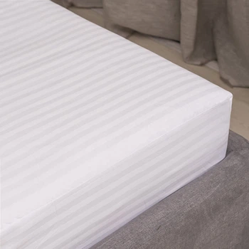 Простынь Руно 140х200 на резинке сатин страйп prostyradlo_stripe-140200r-white