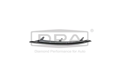 Накладка переднего бампера правая VW Touareg 02-10, DPA (88530695202)