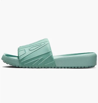 Тапочки женские Jordan Nola Cannon 36.5 CZ8027-002