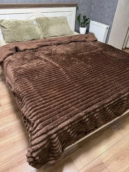 Теплое велюровое плед-покрывало Шарпей на овчинке евро размера 200x230 (коричневый) (WOOLL149)