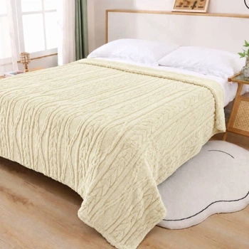 Плед микрофибра 200*230 см молочного цвета Косы 1050