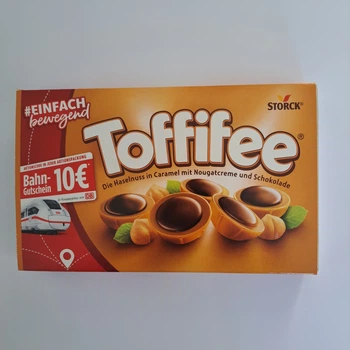 Цукерки Toffifee 125г шоколадно-карамельні з цілим фундуком Німеччина