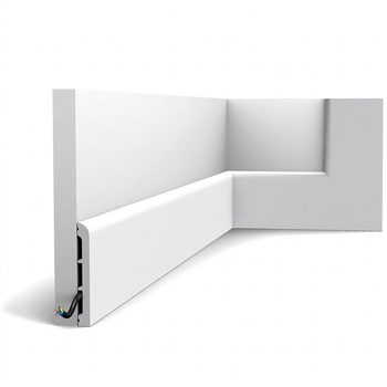 Плинтус окрашенный Orac Decor SX184-RAL9003