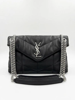 Жіноча сумка Saint Laurent Loulou Puffer 28*18*9 см чорна дута зі срібною фурнітурою.