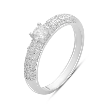Серебряное кольцо с фианитами, вес изделия 2,4 гр (2187196)