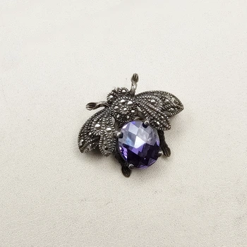 Брошка серебряная с аметистом 5,59 г