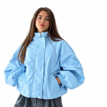 Голубой бомбер oversize с резинкой по низу L