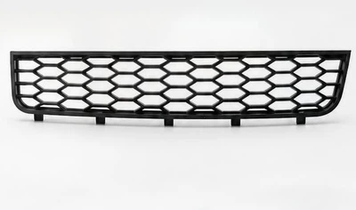 Нижняя центральная сотовая решетка Audi A4 B6 S-line/USP, 8E0807647D01C