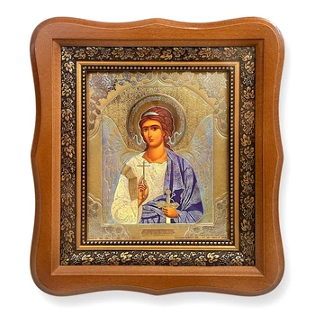 Икона Ангела Хранителя, лик 15х18 см, в светлом деревянном киоте