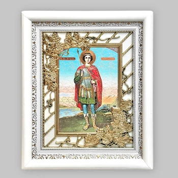 Икона Георгий святой великомученик и Победоносец, лик 15х18 см, в белом киоте с виноградным окладом