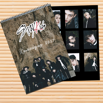 Календарь перекидной настенный Стрей Кидс Stray Kids 2027 (39674) А4