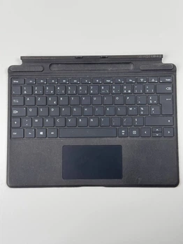 Чехол-клавиатура для планшета Microsoft Surface Pro Signature Keyboard AZERTY Black (с тачпадом, с подсветкой, французская раскладка) (8X6-00004) - Б/У