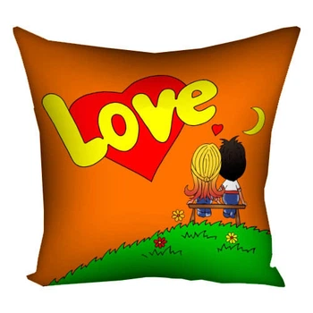 Подушка з принтом габардинова Love помаранчева 30x30 см