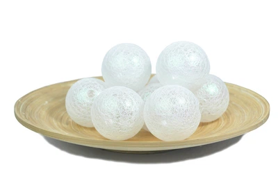 Гірлянди декоративні Cotton Balls 10led, діам 6см, довжина 180см на батарейках АА Білий