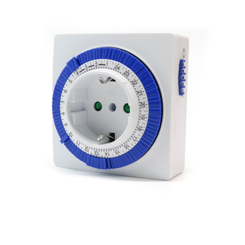 Розетка с таймером Feron TM32 23203