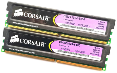 Комплект оперативной памяти Corsair DDR2 2Gb (1Gb+1Gb) 800MHz PC2 6400U 1R8/2R8 CL5 (CM2X1024-6400) Б/У