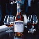 Коньяк Martell Cordon Blue 0.7 л 40% в подарочной упаковке (3219820000382) - изображение 2