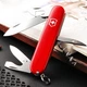 Комплект Victorinox Нож Spartan Red 1.3603 + Чехол для ножа универсальный на липучке + Фонарь - изображение 5