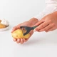 Овочечистка Brabantia Tasty+ 17 см Зелена (122927) - зображення 3