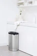 Двосекційний бак для білизни 55 л Brabantia 105029 з пластиковою кришкою - зображення 3