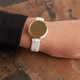 Смарт-часы Garmin Lily Light Gold Bezel with White Case and Italian Leather Band (010-02384-B3) - изображение 7